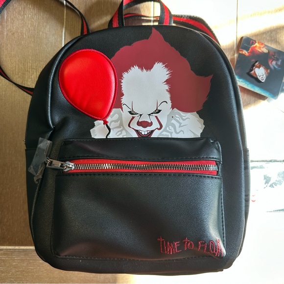 Bioworld Handbags - It Chapter 2 Pennywise Mini Backpack with Cardholders and Lapel Pin Set